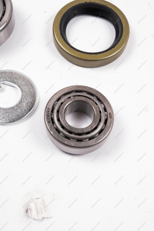 Подшипник ступицы ВАЗ-01-07 (комп. 2шт.+сал.+ гайки) (фирм. упак. ORIGINAL) Lada LADA 21010310180086