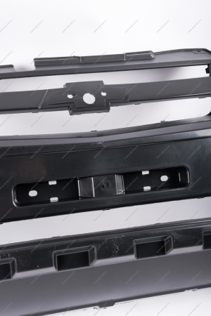 Бампер передний ВАЗ-2123 Шеви -Бертоне в сборе(решетка верх+низ) к-т Lada LADA 21230280301555