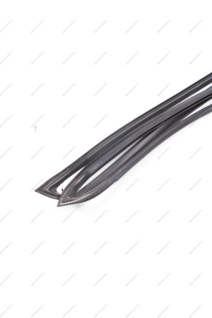 Уплотнитель ВАЗ-2170 заднего стекла верхний (БРТ) Lada LADA 21700-5603062-00