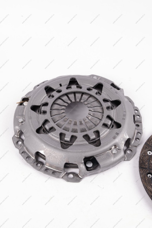 Сцепление в сборе LADA Largus (без выж. подш гидр привод) КПП-JR5 к-т 826853AVT (АВТОПРИБОР) Lada LADA 826303