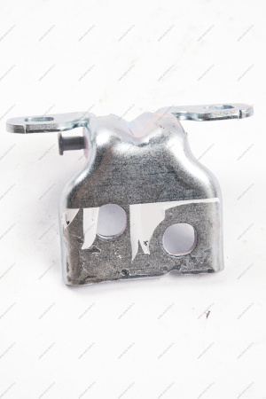 Петля двери RENAULT Logan 2014-/Vesta верхняя Renault RENAULT 804209726R