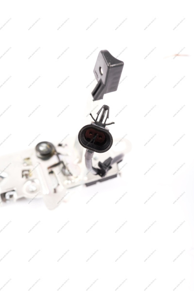 Замок капота с выключателем сигнализации открытого положения LADA Vesta/Веста АвтоВАЗ LADA 8450030956