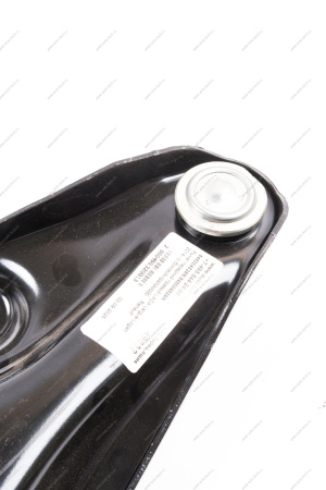 Рычаг передний правый LADA Largus/Logan 2014- (с боковой проточкой) Renault RENAULT 545004529R