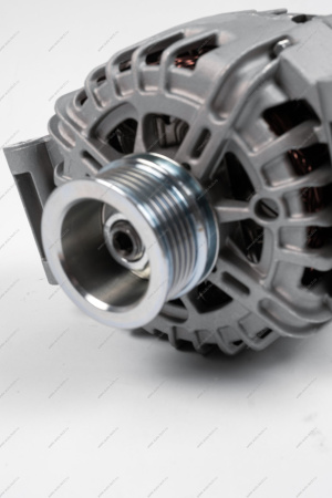 Генератор LADA Vesta 120А (VALEO) Lada LADA 8450006900