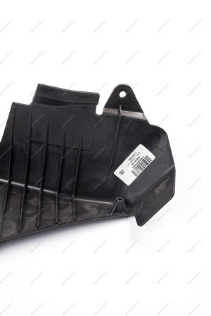 Брызговик двигателя ВАЗ-2190 правый LADA 21900-2802022-00