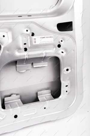 Дверь задка левая (глухая) LADA Largus/Лада Ларгус крашеная 691 Платина (Серебристый) с отв. под стекло очиститель GAMMA GAMMA 901010231R-691-GAMMA