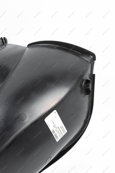 Щиток задней левой арки колеса задний (штатный) LADA Largus Renault RENAULT 8450000365