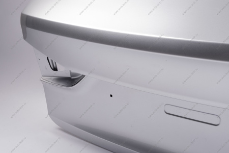 Крышка багажника в цвет 691 Платина (Серебристый) LADA Vesta NG (седан) Lada LADA 8450013789-691