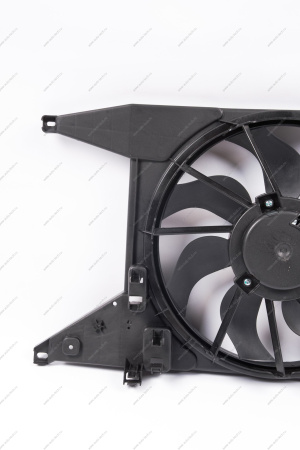 Вентилятор охлаждения к рад. с кондиц. 8200735039 после 2008 RENAULT Logan/Рено Логан LUZAR LUZAR LFC0966