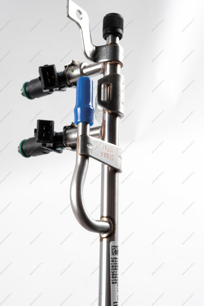 Рампа топливная LADA Largus (в сборе с форсунками) дв 11189 8кл. Lada LADA 11189114401000