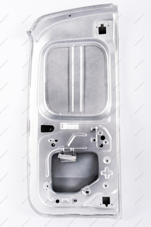 Дверь задка правая (глухая) LADA Largus/Лада Ларгус крашеная 691 Платина (Серебристый) GAMMA GAMMA 901004643R-691-GAMMA