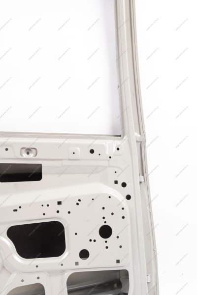 Дверь ВАЗ-2194/1117 задняя левая с брусом безопасности и прокладкой изоляционной (катафорезный грунт) Lada LADA 11170620001580