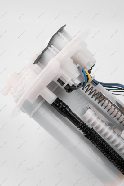 Насос топливный в сборе (бензонасос) Toyota Camry V70/XV70 (2017-2020) 3,5L (DENSO) Toyota TOYOTA 7702033480