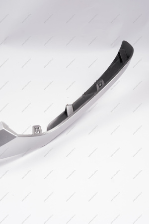 Накладка переднего бампера нижняя LADA Vesta SW Cross NG (серебристая) Lada LADA 8450042840