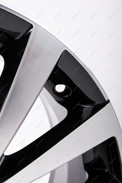 Диск колеса литой R-15 FL Granta 4х98 (серия Club)6Jх15Н2 Lada LADA 8450106891