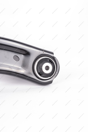 Рычаг LADA Vesta/Веста нижний левый с шаровой опорой и шарнирами в сборе (без гайки) Lada LADA 8450006733