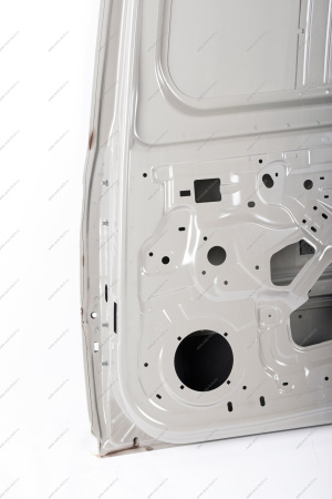 Дверь задняя правая без окна (глухая) (с отв. под молдинг , с отв. под личинку)LADA Largus Lada LADA 821006680R