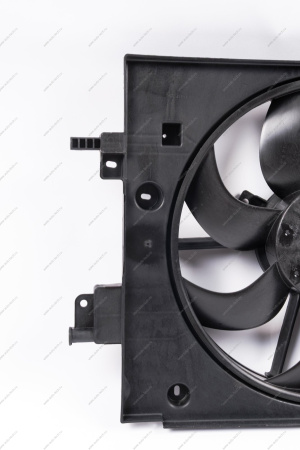 Вентилятор охлаждения с кожухом LADA Vesta/Веста/ XRay ( Valee-95) Lada LADA 214811897R