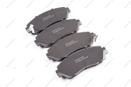 Колодки тормозные передние Tiggo 7 Pro/8 Pro/ EXEED TXL/VX / HOVER H3/H6 / HAVAL F7/H6 / JAECOO J7 / XCITE X-Cross 8 SAT SAT ST45022SHJA50