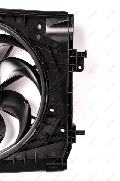 Вентилятор охлаждения с кожухом LADA Vesta/Веста/ XRay KORTEX KORTEX KFD076