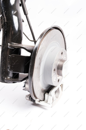 Балка заднего моста Lada Vesta SW/ SW Cross с дисковыми тормозами в сборе Lada LADA 8450031138