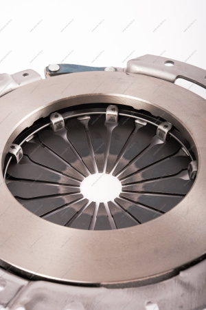 Комплект сцепления LADA Vesta (с тросовым приводом) с выжимным подшипником HOLA HOLA CH11010