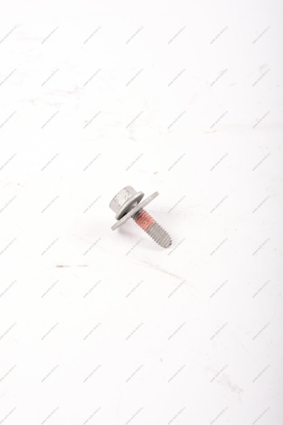 Болт М6-27 8-8 c круглой головкой, крестообразным шлицем, в сборе с шайбой АвтоВАЗ 7703602209