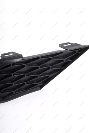 Заглушка передней противотуманной фары правая LADA Xray Cross Lada LADA 8450022044