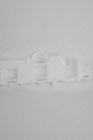 Кронштейн крепления переднего бампера правый ( необходимы заклепки 2шт 7703072424/7705096011) LADA Largus (FL) NEW Lada LADA 8450090772