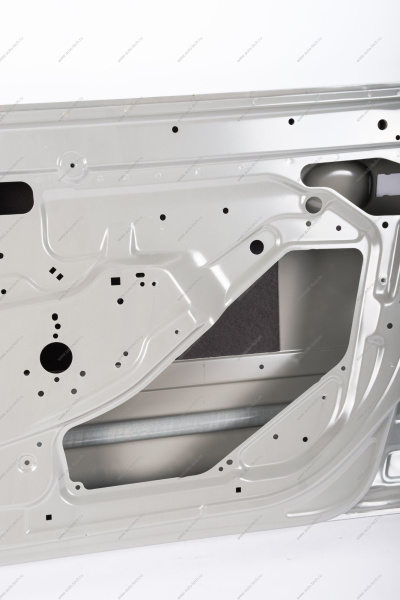 Дверь ВАЗ-1118/2190 передняя правая с отв. под молдинг (KALINA Cross) (катафорезный грунт Lada LADA 8460013508