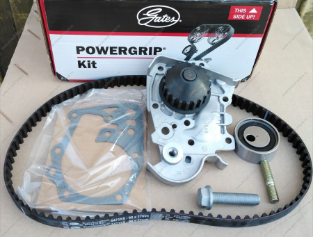 Ремень ГРМ + ролик(22*D55) с водяным насосом PowerGrip® Kit для двигателя K7M 8кл 84л/с RENAULT Logan до 2010г. Gates Gates KP15473XS