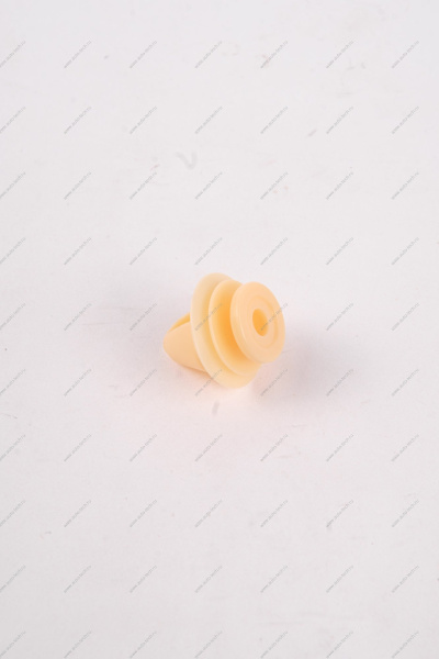 Клипса обивки двери и салона, переднего бампера LADA Largus Renault RENAULT 8200700969