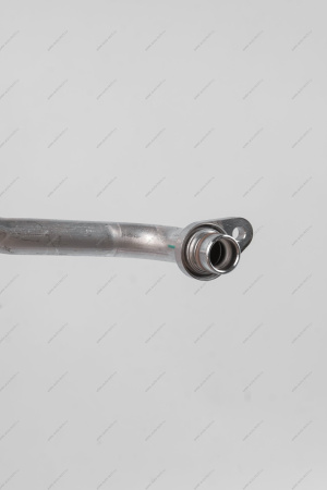 Трубопровод между компрессором и осушителем LADA XRAY/Largus FL Renault RENAULT 924800470R