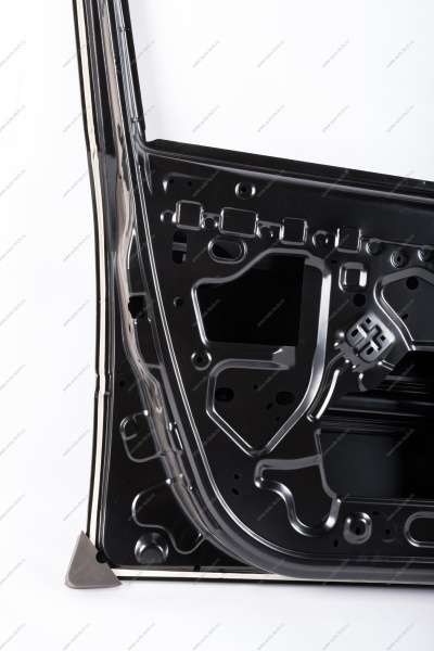 Дверь передняя левая (без отв. под молдинг) LADA Largus/RENAULT Logan 04-13 GAMMA GAMMA GMDF13295L