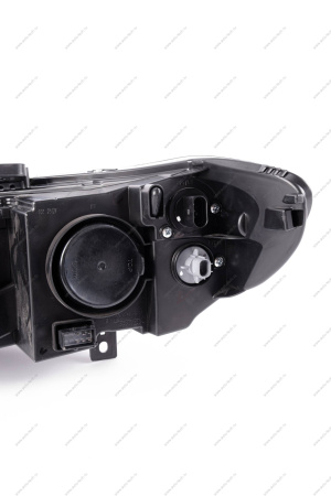 Блок-фара правая СЕРАЯ окантовка LADA NIVA TRAVEL c 16.01.2024 ORIGINAL Lada LADA 8450087158 Блок-фара правая СЕРАЯ окантовка LADA NIVA TRAVEL c 16.01.2024 ORIGINAL Lada LADA 8450087158