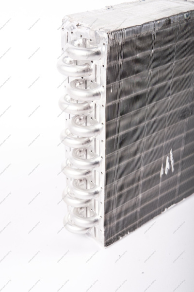 Радиатор отопителя LADA XRAY/Vesta 1021589C VALEO VALEO 812416