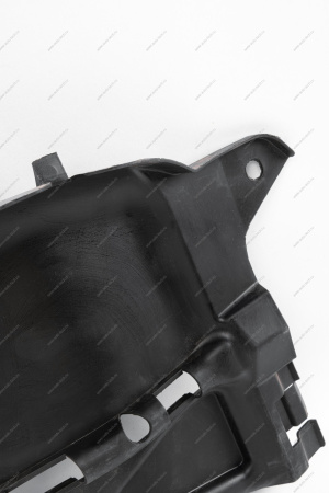 Щиток передней левой арки колеса боковой LADA Largus Renault RENAULT 638310875R