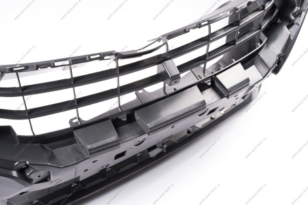 Бампер передний неокрашенный без отверстий под датчики системы парковки (под покраску) Vesta NG Россия Россия 8450040054-1