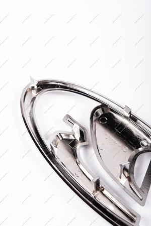 Заводской знак (FL) LADA GRANTA 2018- (хром) Lada LADA 8450020174